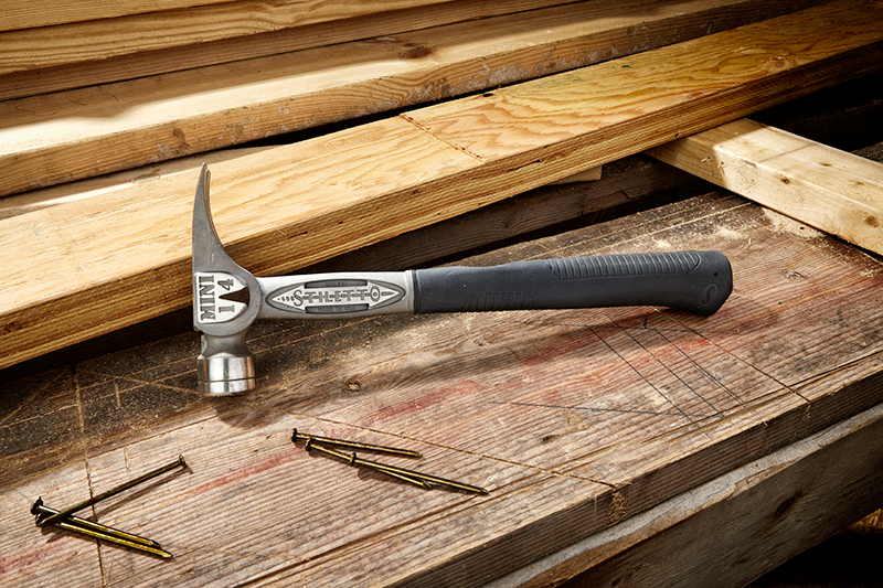 Stiletto Tools - Have you added the 14oz TI-BONE™ MINI Hammer to your belt  yet? With a head weight of just 14oz, it's the perfect small and light  all-titanium framer. Photo: @toolboxbuzz
